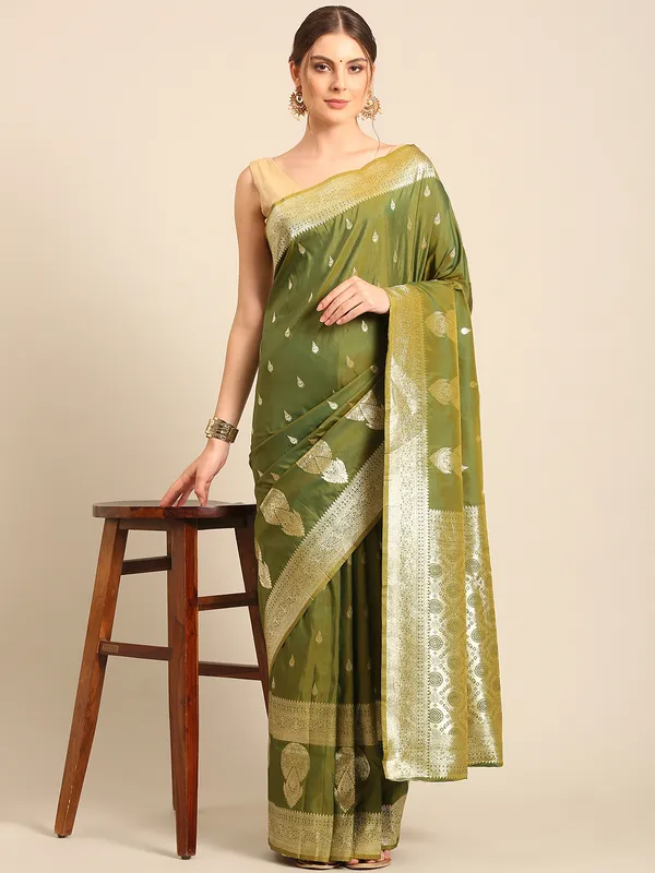 Luxury_Banarasi_Silk_Saree_|_Traditional_Zari_Weave