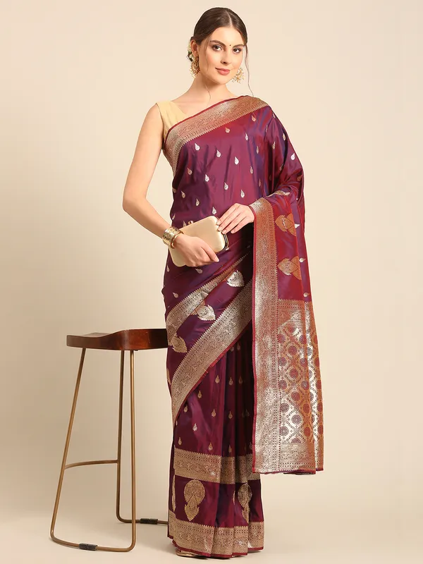 Luxury_Banarasi_Silk_Saree_|_Traditional_Zari_Weave