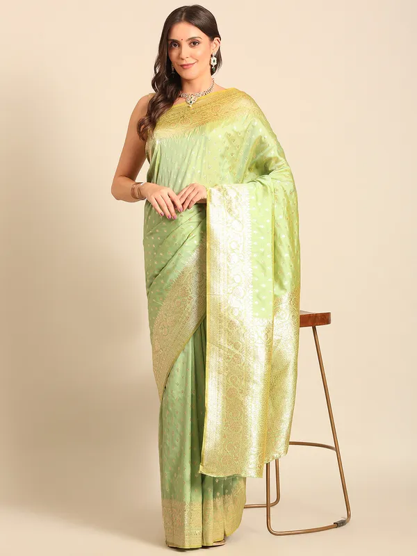 Elegant_Banarasi_Silk_Saree_|_Festive_&_Wedding_Wear