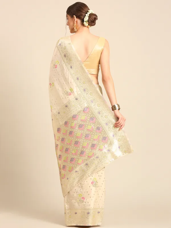 Royal_Banarasi_Silk_Saree_|_Traditional_Indian_Saree