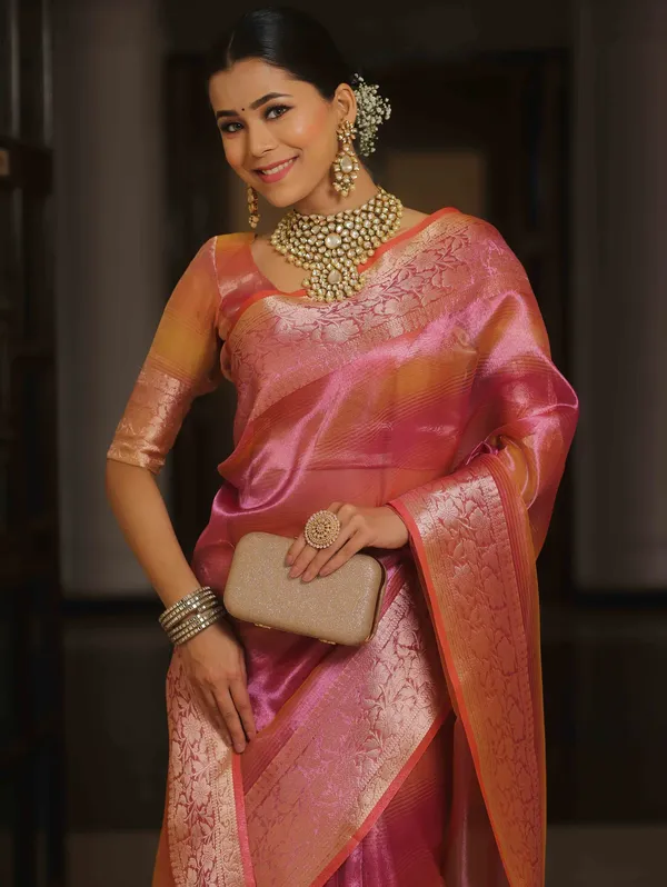 Handwoven_Banarasi__Tissue_Silk_Saree_in_Two_Toned_Shaded_Designer_Wedding_Saree