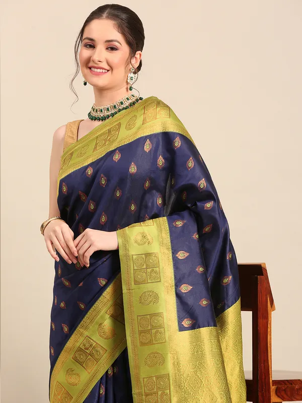 Elegant_Kanjivaram_Silk_Saree_|_Timeless_Traditional_Style