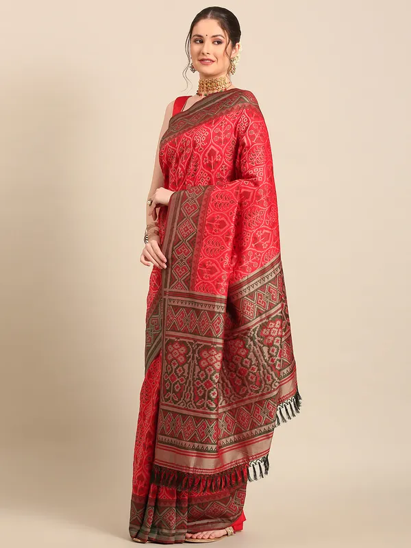 Premium_Patola_Silk_Saree_for_Women_|_Festive_Collection