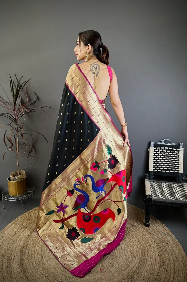 Traditional_Paithani_Silk_Saree