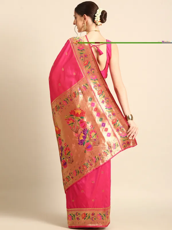 Elegant_Paithani_Saree_with_Zari_Border