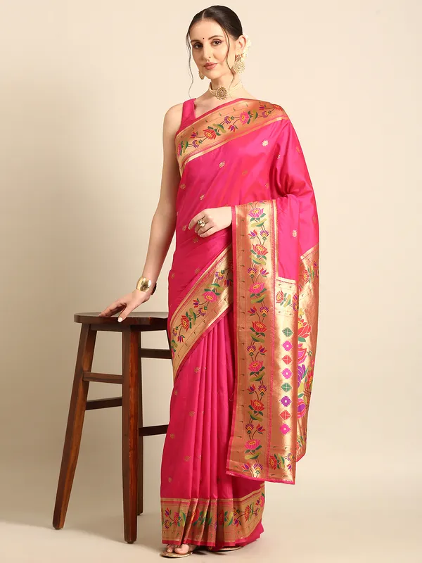 Elegant_Paithani_Saree_with_Zari_Border
