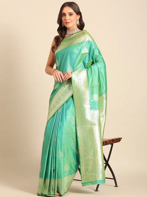 Timeless_Banarasi_Silk_Saree_|_Heritage_Weave