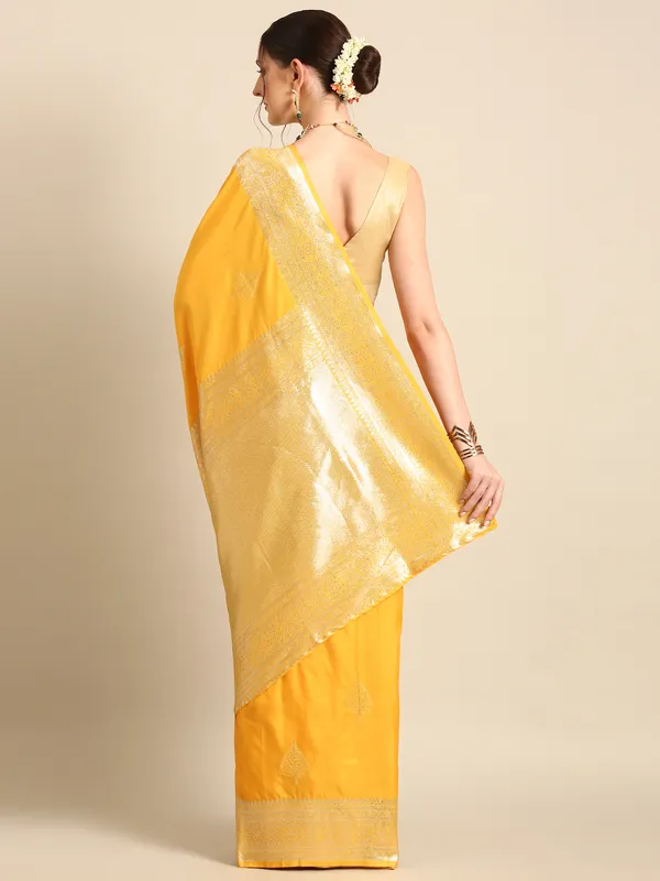 Timeless_Banarasi_Silk_Saree_|_Heritage_Weave