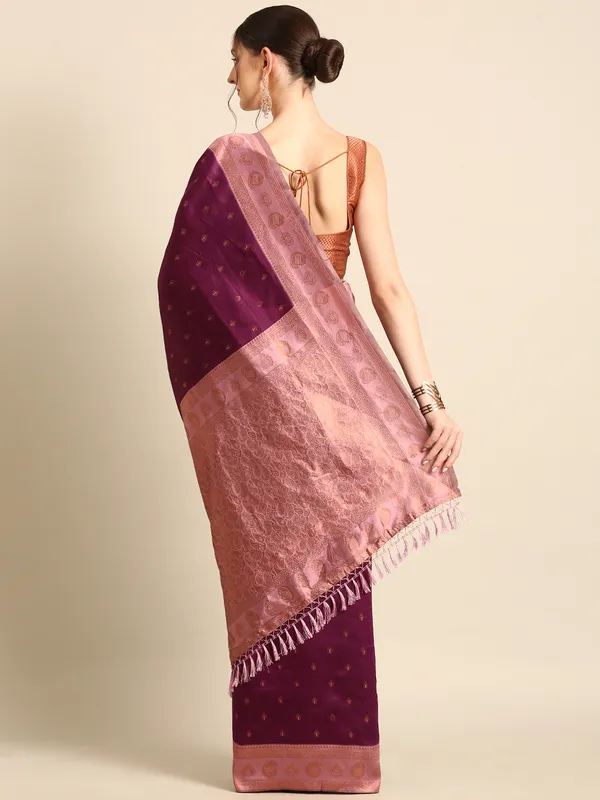 Premium_Kanjivaram_Saree_|_Classic_Silk_&_Zari_Weave