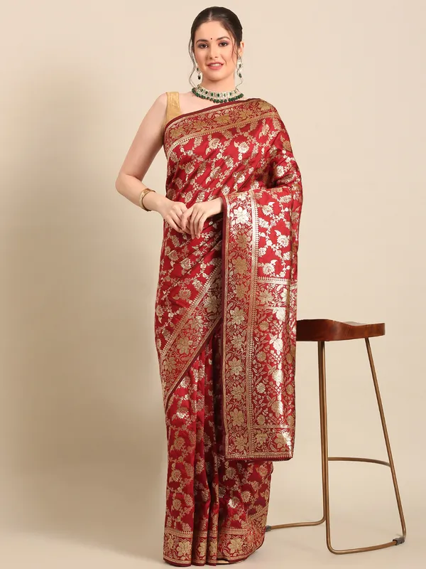 Royal_Banarasi_Silk_Saree_with_Designer_Zari_Motifs