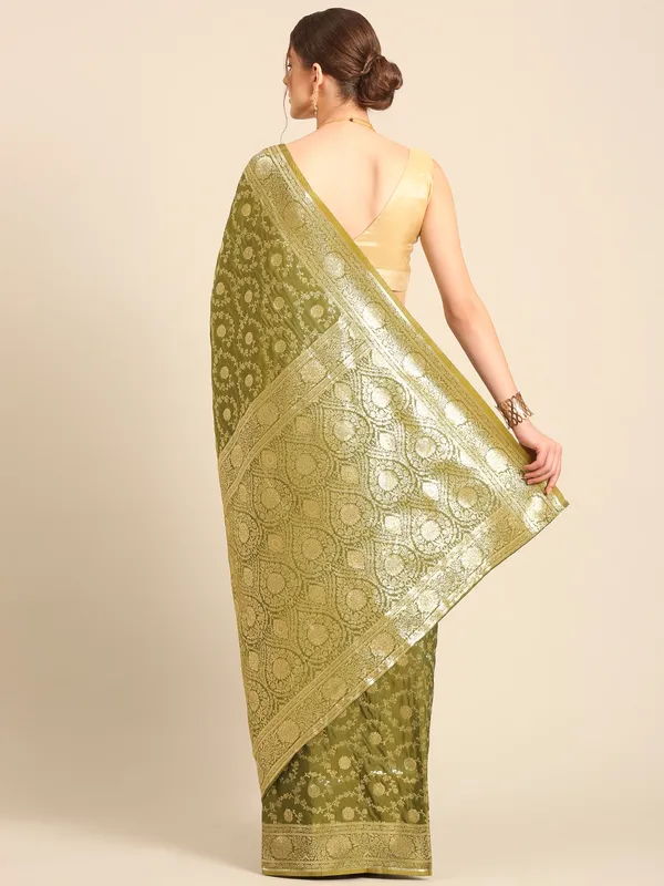 Festive_Banarasi_Silk_Saree_with_Elegant_Zari_Work