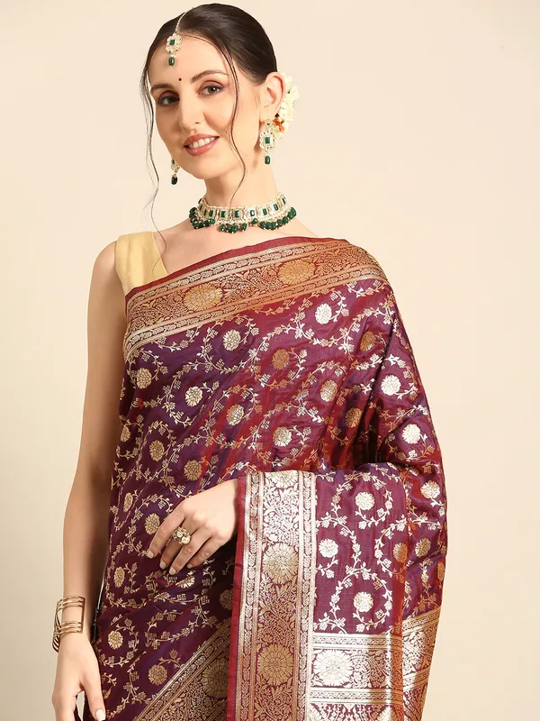 Festive_Banarasi_Silk_Saree_with_Elegant_Zari_Work