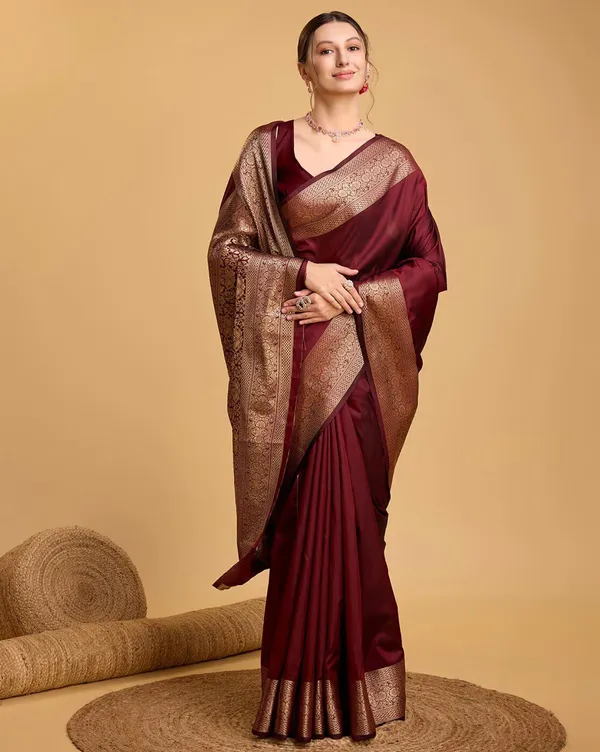 MaroonDesigner_Lichi_silk_havy_and_rich_pallu_BollyWood_Saree_with_Unstiched_Blouse_Piece