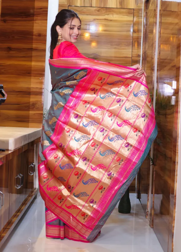 Paiithani_silk_saree_With_Zari_Woven_With_Blouse_Piece