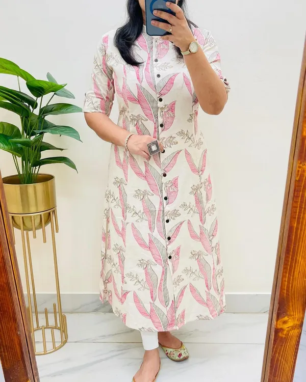 Imported__Digital_Printed_Pink_Cotton_Princess_Cut_Kurti