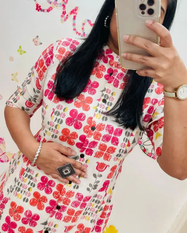 Imported__Digital_Printed_Pink_Cotton_Princess_Cut_Kurti