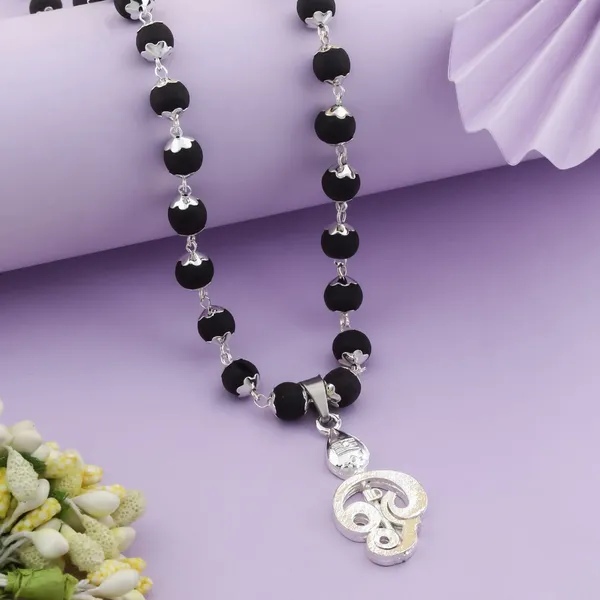 54_karungli_Mala_Origanl_with_Om_new_pendent_