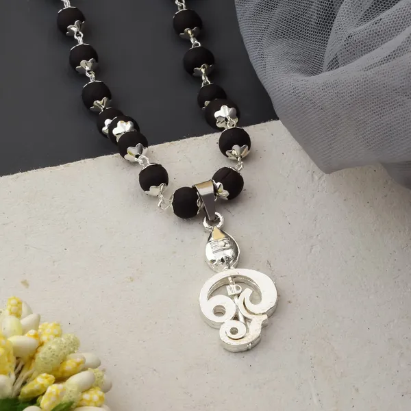 54_karungli_Mala_Origanl_with_Om_new_pendent_