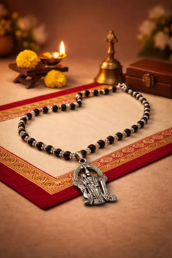 Lord-Murugan_Karungali_Mala_Silver_Pendnet_for_Men_Women_Metal