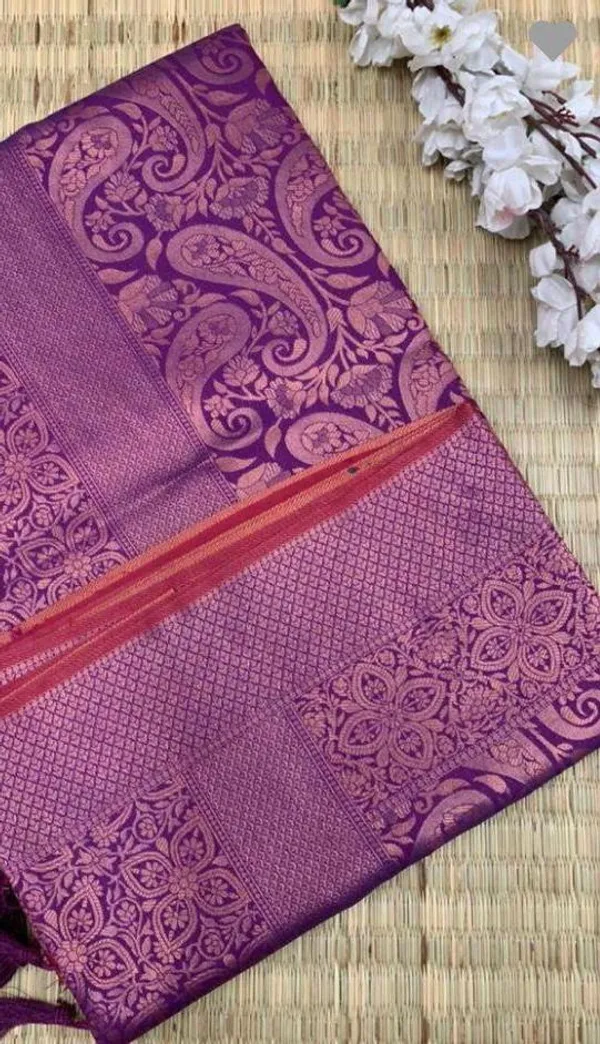 Adorable_Wine_Soft_Silk_Saree_With_Gratifying_Blouse_Piece