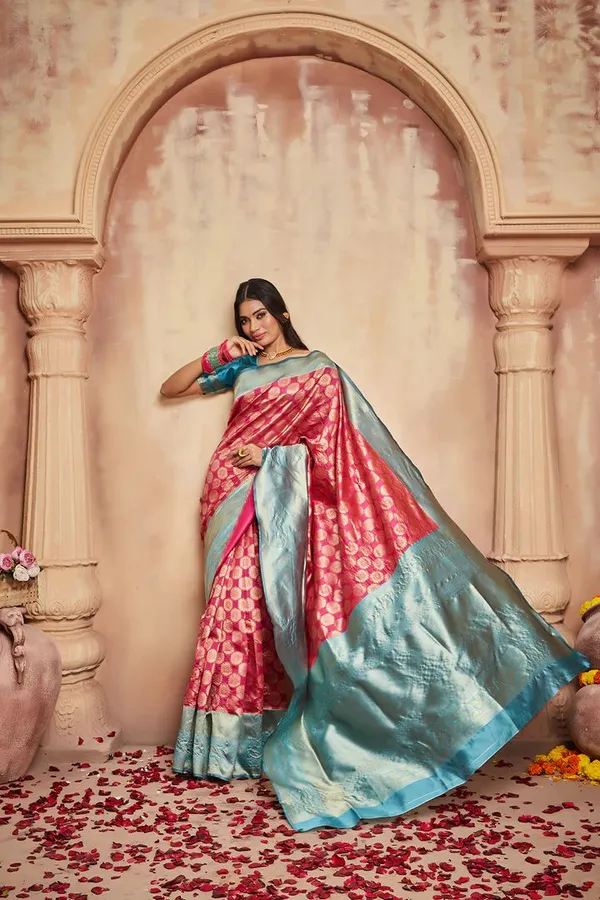 Attractive_Soft_Silk_Saree_With_Capricious_Blouse_Piece