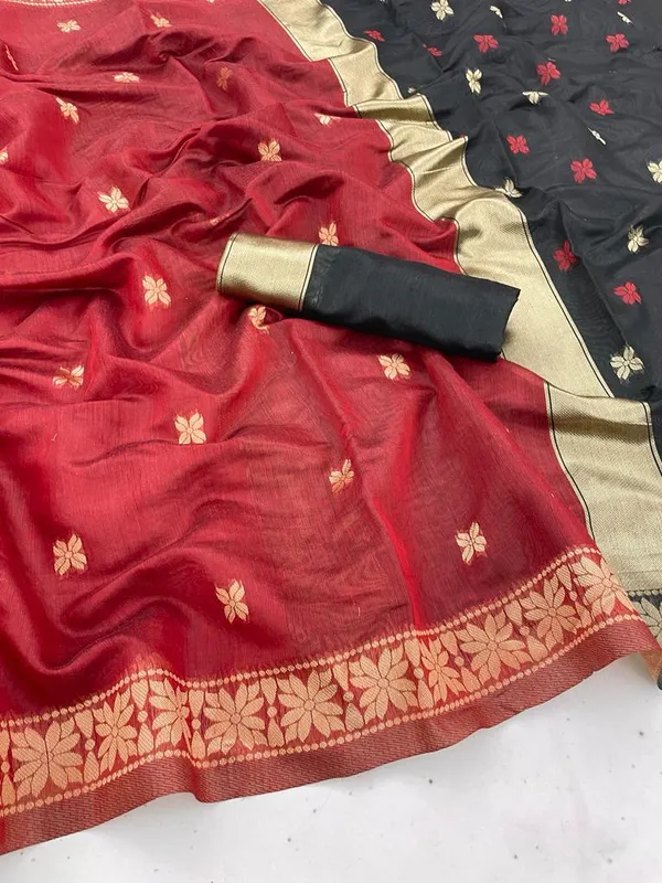 Blooming_Red_Cotton_Silk_Saree_With_Wonderful_Blouse_Piece
