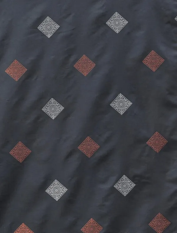 Desultory_Grey_Soft_Silk_Saree_With_Seraglio_Blouse_Piece
