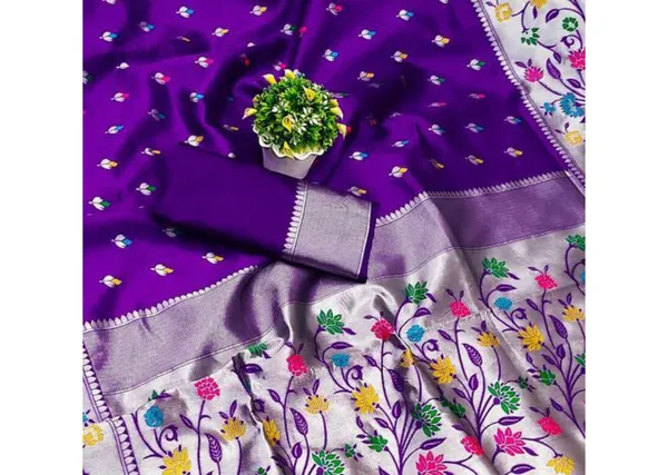 Divine_Purple_Soft_Banarasi_Silk_Saree_With_Bewitching_Blouse_Piece