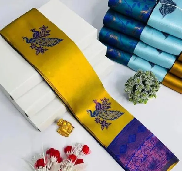 Entrancing_Soft_Banarasi_Silk_Saree_With_Divine_Blouse_Piece