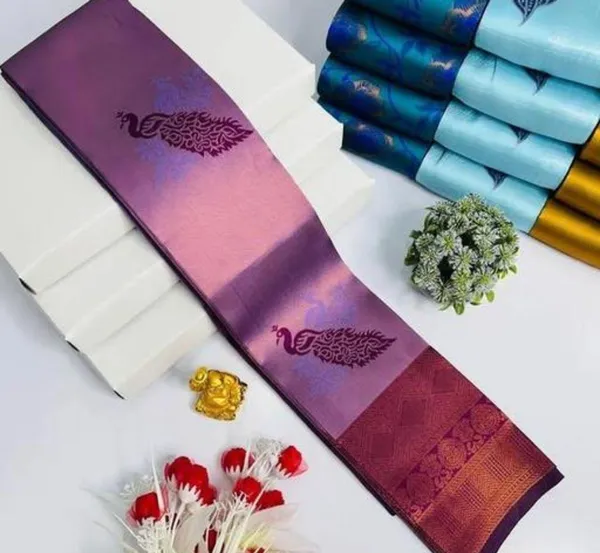 Entrancing_Soft_Banarasi_Silk_Saree_With_Divine_Blouse_Piece