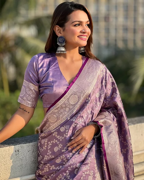 Gossamer_Lavender_Soft_Banarasi_Silk_Saree_With_Elision_Blouse_Piece