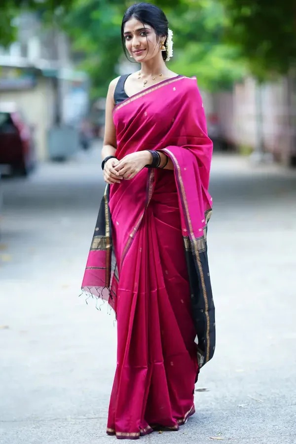 Imaginative_Cotton_Silk_Saree_With_Aplomb_Blouse_Piece