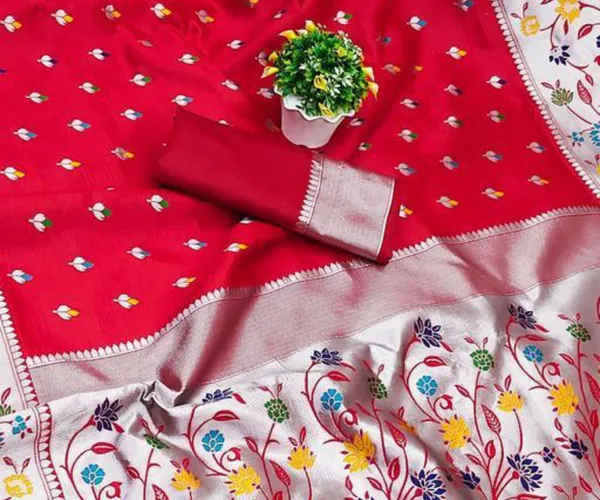 Improbable_Red_Soft_Banarasi_Silk_Saree_With_Exuberant_Blouse_Piece