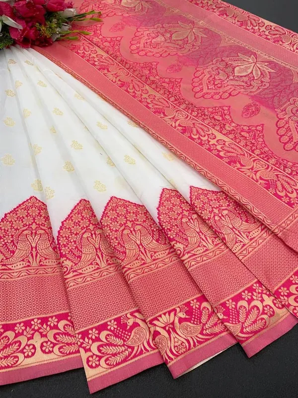 Improbable_White_Soft_Banarasi_Silk_Saree_With_Exuberant_Blouse_Piece