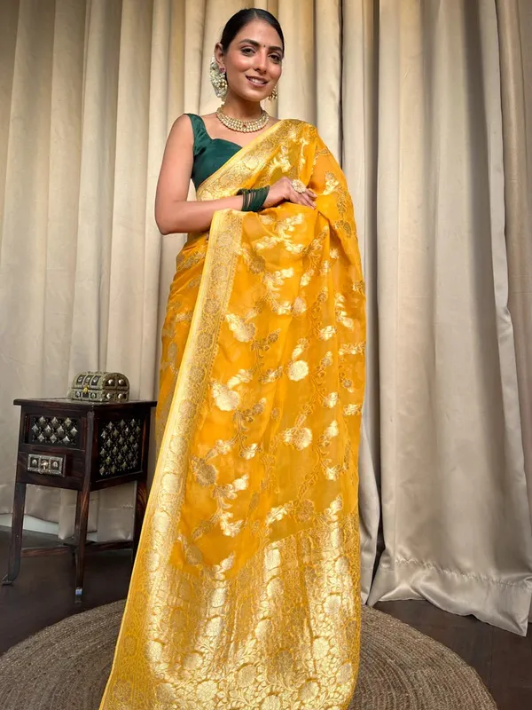 Majesty_Yellow_Soft_Banarasi_Silk_Saree_With_Angelic_Blouse_Piece