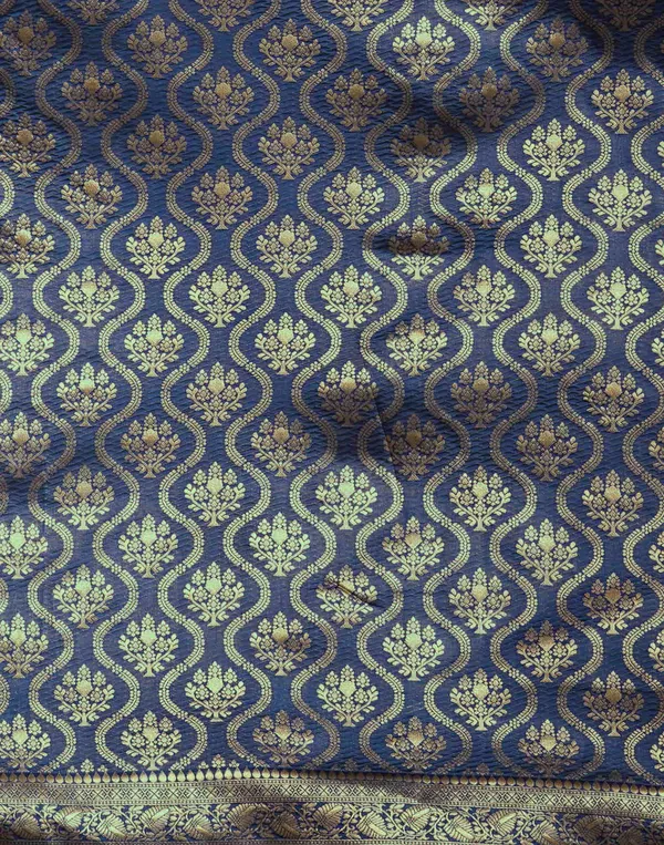 Marvellous_Blue_Soft_Banarasi_Silk_Saree_With_Unique_Blouse_Piece