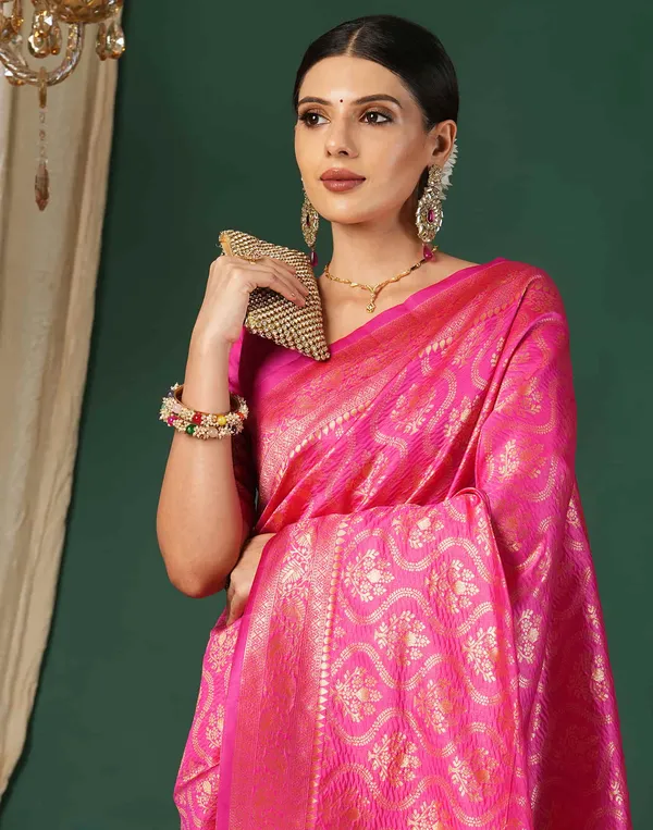 Opulent_Pink_Soft_Banarasi_Silk_Saree_With_Ethnic_Blouse_Piece