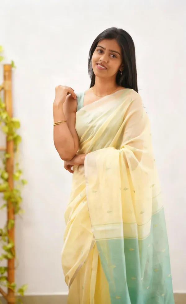 Outstanding_Cotton_Silk_Saree_With_Deserving_Blouse_Piece