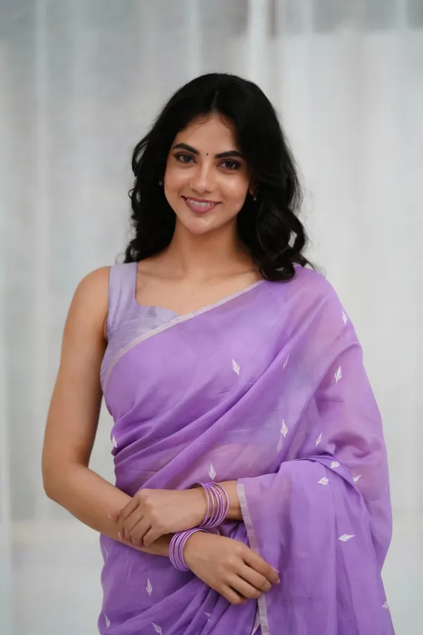 Outstanding_Cotton_Silk_Saree_With_Deserving_Blouse_Piece
