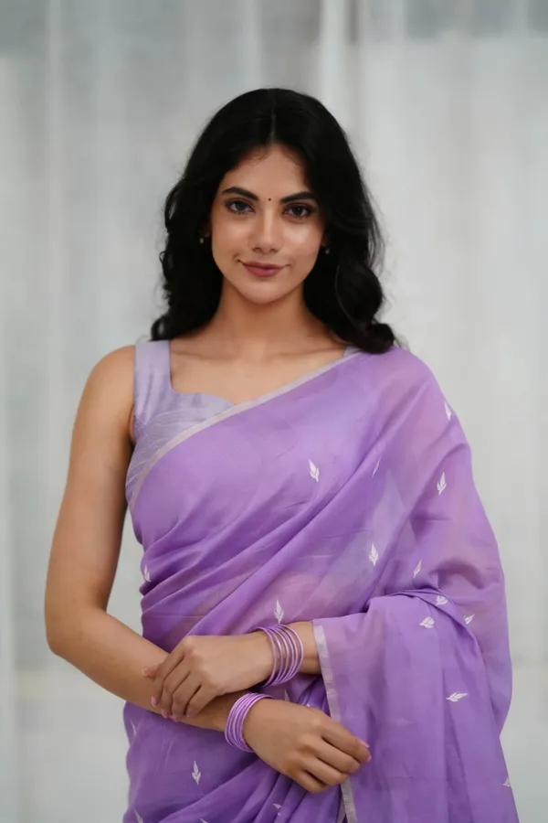 Outstanding_Cotton_Silk_Saree_With_Deserving_Blouse_Piece