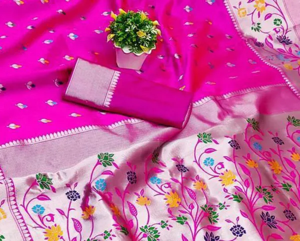 Outstanding_Dark_Pink_Soft_Banarasi_Silk_Saree_With_Angelic_Blouse_Piece