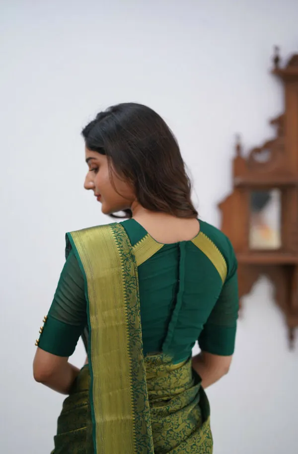 Palimpsest_Dark_Green_Kanjivaram_Silk_With_Fairytale_Blouse_Piece