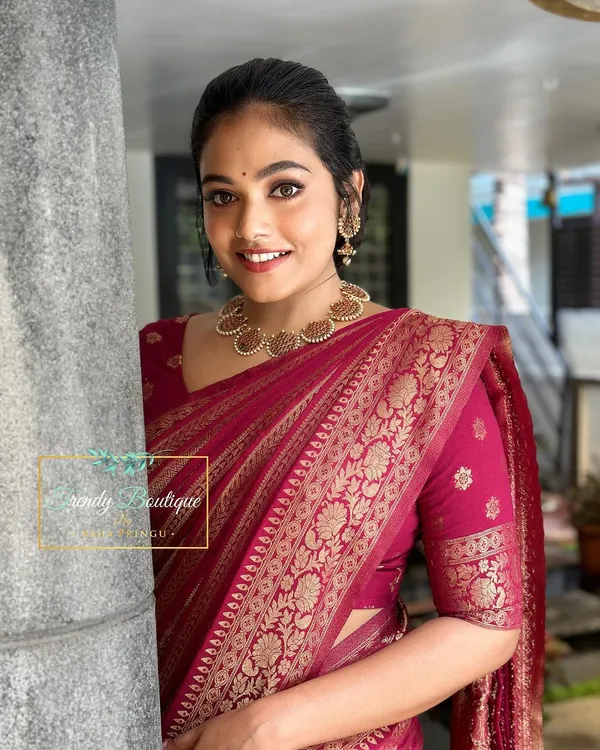 Precious_Dark_Pink_Soft_Banarasi_Silk_Saree_With_Ideal_Blouse_Piece