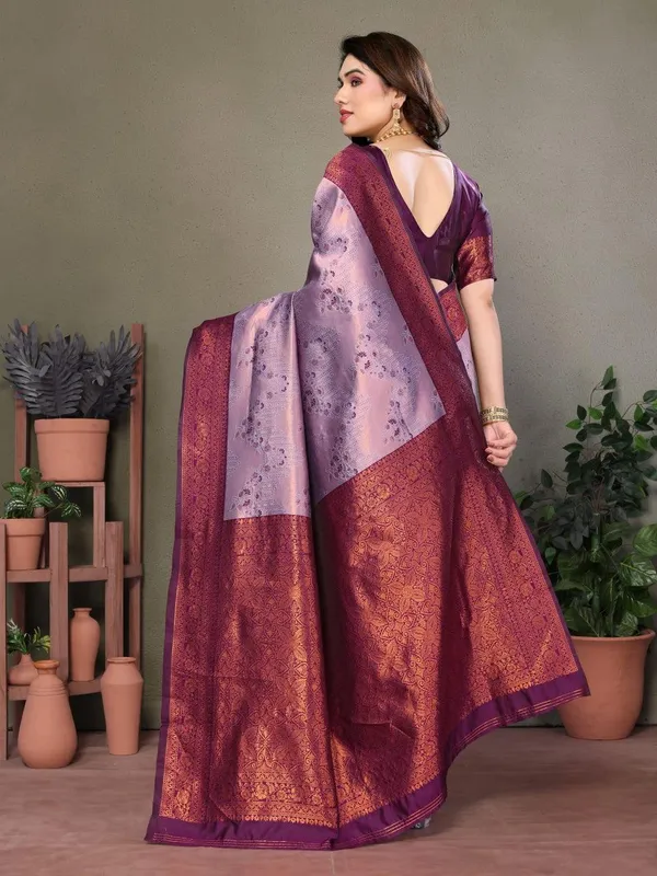 Pretty_Soft_Banarasi_Silk_Saree_With_Glorious_Blouse_Piece