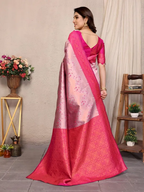Pretty_Soft_Banarasi_Silk_Saree_With_Glorious_Blouse_Piece