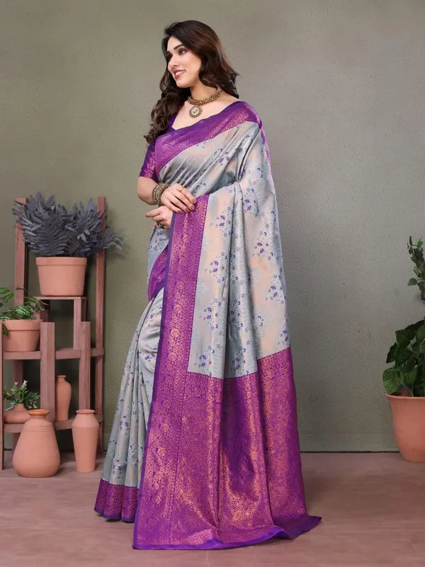 Pretty_Soft_Banarasi_Silk_Saree_With_Glorious_Blouse_Piece