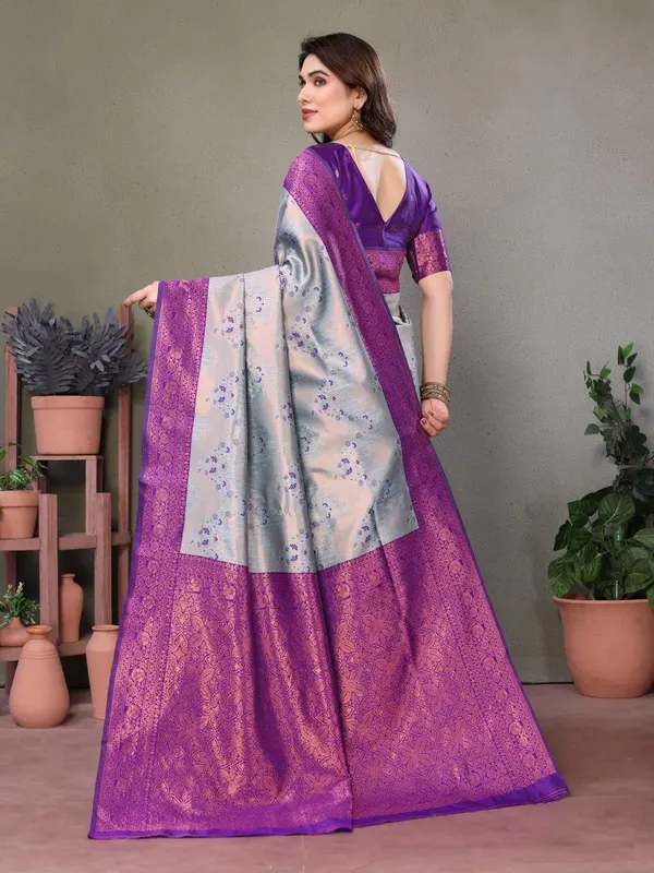 Pretty_Soft_Banarasi_Silk_Saree_With_Glorious_Blouse_Piece