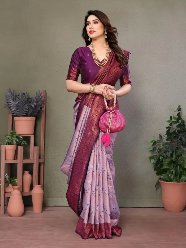 Pretty_Soft_Banarasi_Silk_Saree_With_Glorious_Blouse_Piece