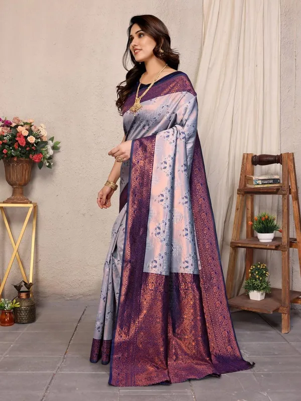 Pretty_Soft_Banarasi_Silk_Saree_With_Glorious_Blouse_Piece
