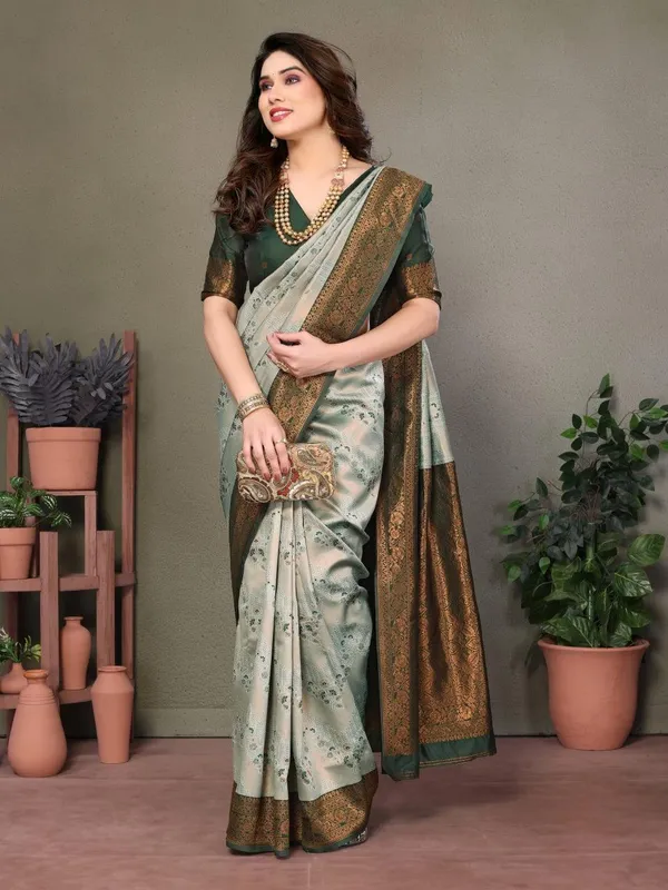 Pretty_Soft_Banarasi_Silk_Saree_With_Glorious_Blouse_Piece